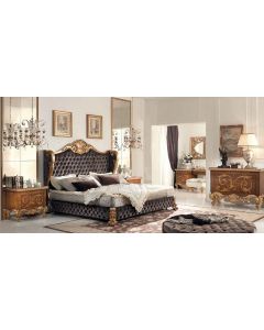 Curves & Carvings Signature Classic Gold Antique Bed - C&C BED0036