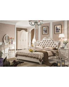 Curves & Carvings London Classic Victorian Bed - C&C BED0421