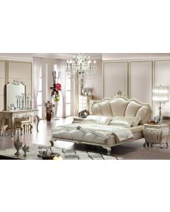 Curves & Carvings Classic Collection Bed - C&C BED0424